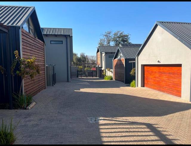 4 BEDROOM PROPERTY TO RENT IN HAZELWOOD